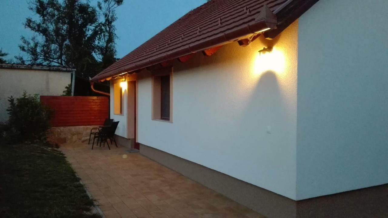 Egrelato Vendeghaz Apartment Balatonakali Exterior photo